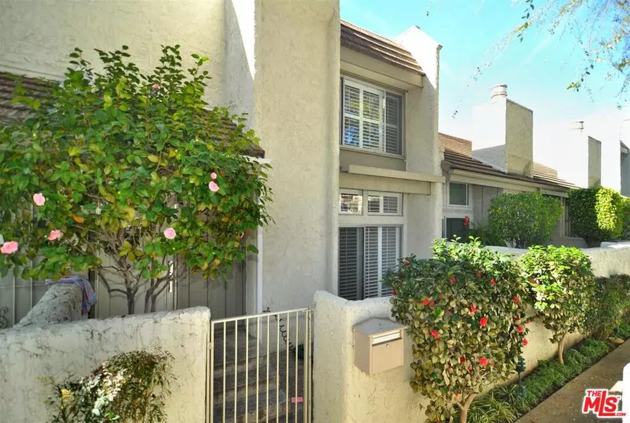 4241 Colfax AVE #D, Studio City, CA 91604