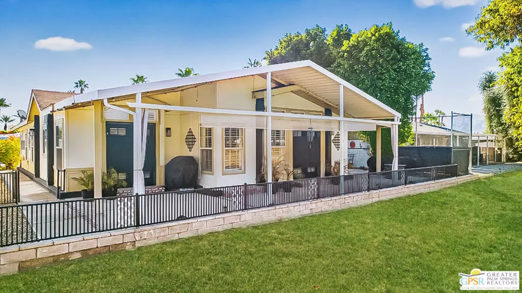 Cathedral City, CA 92234,98 N Paseo Laredo