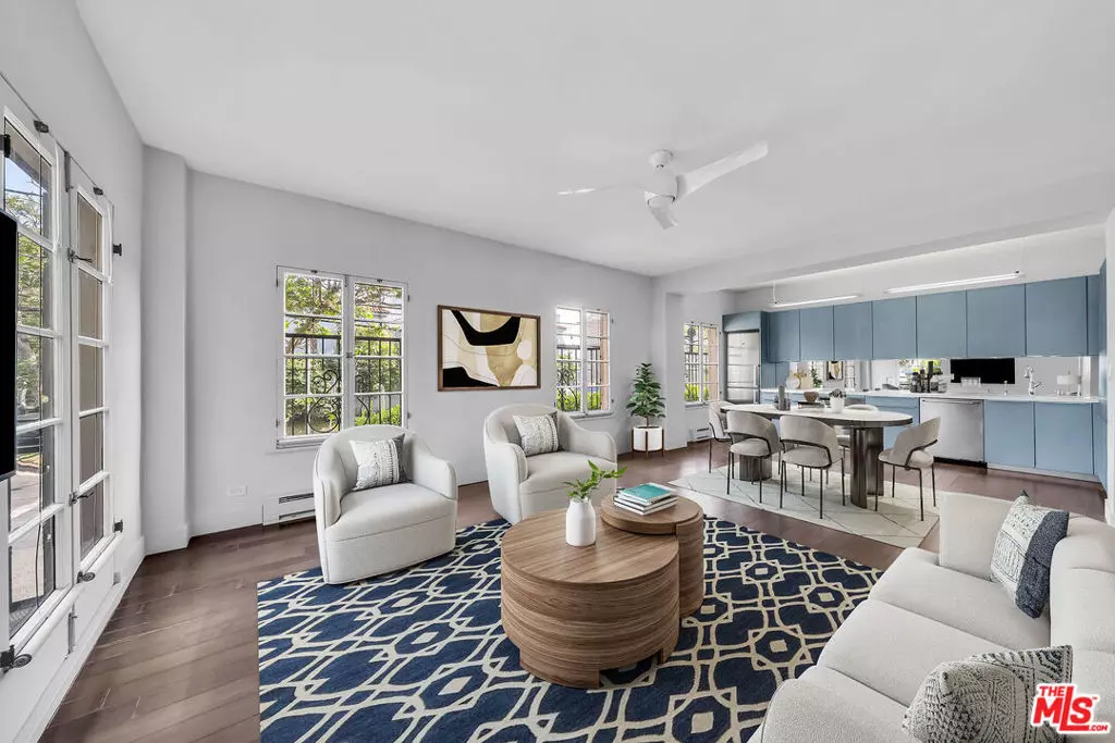 Los Angeles, CA 90036,109 N Sycamore AVE #102