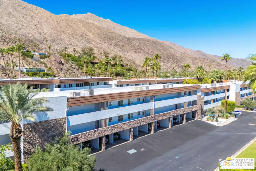 2393 S Skyview DR #25, Palm Springs, CA 92264
