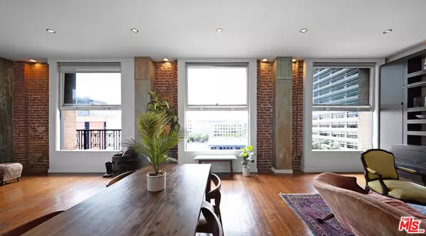 Los Angeles, CA 90012,257 S Spring ST #4E