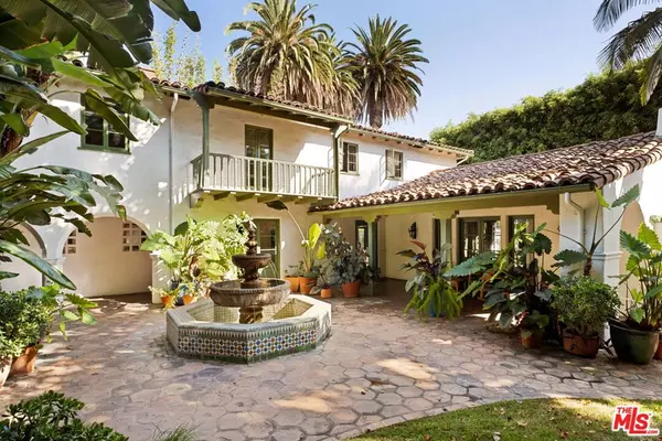 Los Angeles, CA 90068,1800 Outpost DR