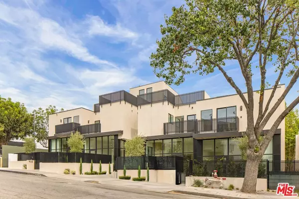 922 N West Knoll DR, West Hollywood, CA 90069