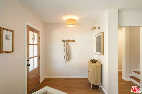 Los Angeles, CA 90043,5103 Parkglen AVE