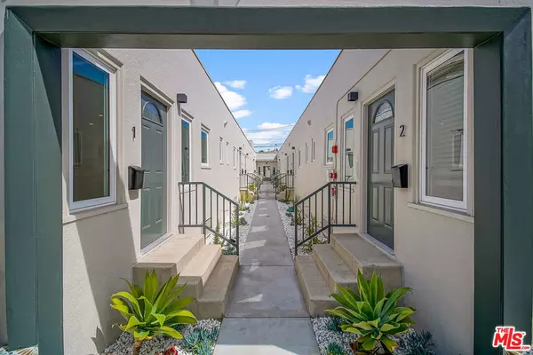 Santa Monica, CA 90401,1217 9th ST #13
