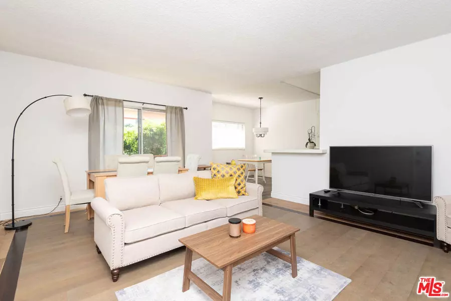 5403 Newcastle AVE #69, Encino, CA 91316