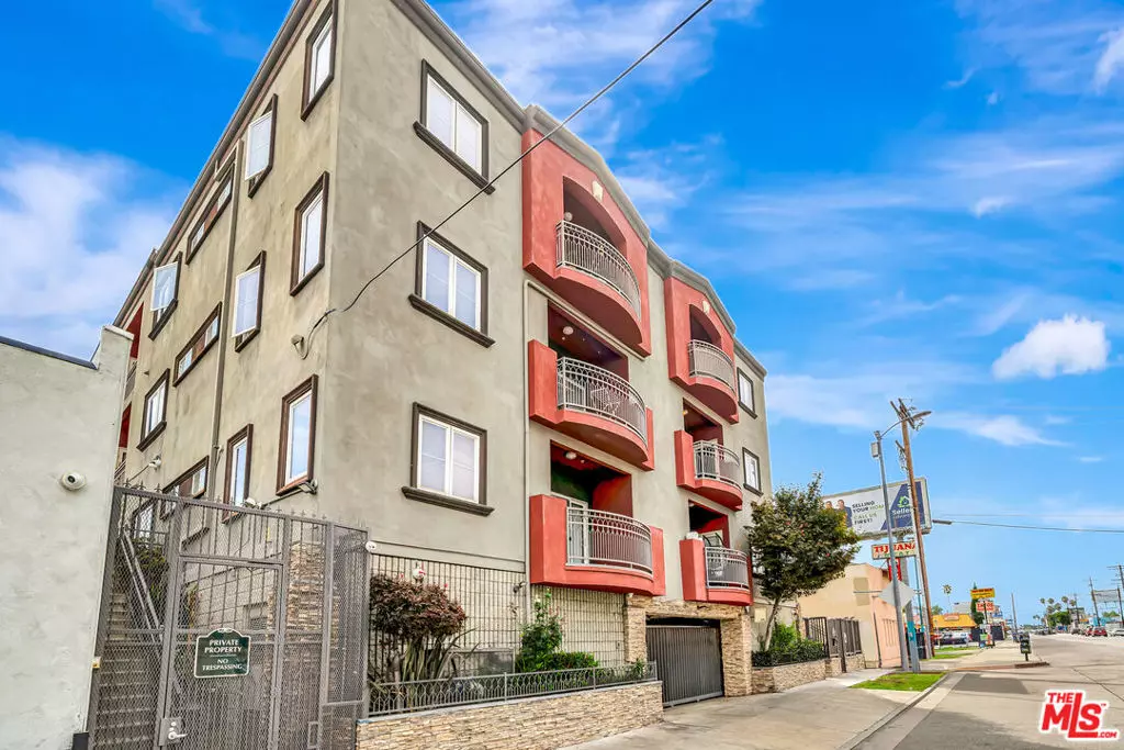 North Hollywood, CA 91601,11124 Burbank BLVD #311