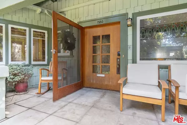 Los Angeles, CA 90046,1550 N Sierra Bonita AVE