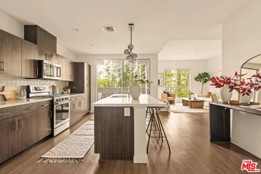 4140 Glencoe AVE #306, Marina Del Rey, CA 90292