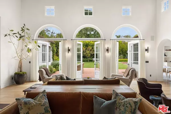 Pacific Palisades, CA 90272,765 Ranch LN