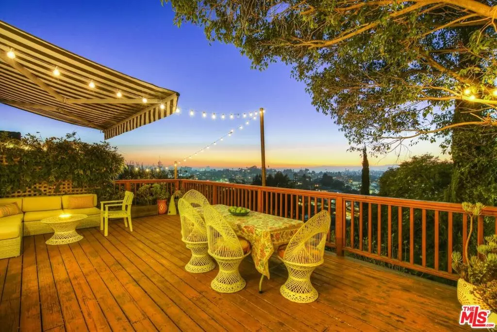 Los Angeles, CA 90026,1563 Lucretia AVE