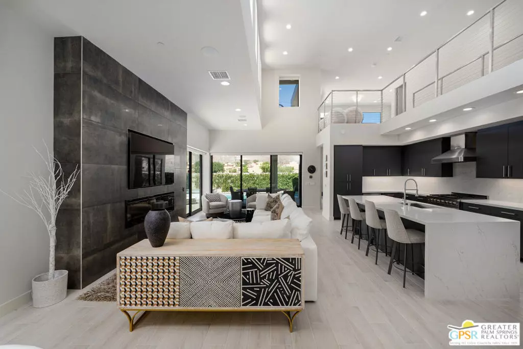 Palm Springs, CA 92262,217 Vista TER