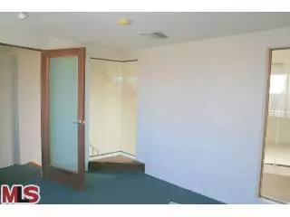 Santa Monica, CA 90404,1516 17TH ST