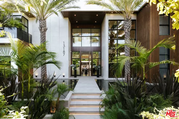 Los Angeles, CA 90049,13187 Chalon RD