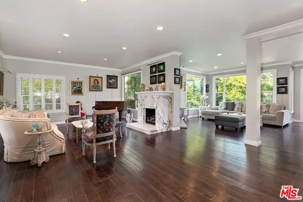 Los Angeles, CA 90024,850 Thayer AVE