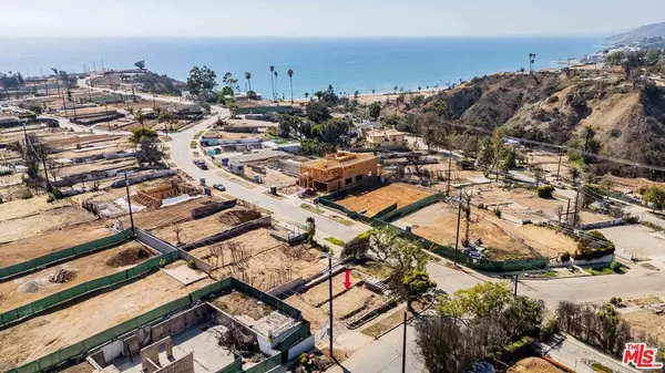 Pacific Palisades, CA 90272,15444 De Pauw ST