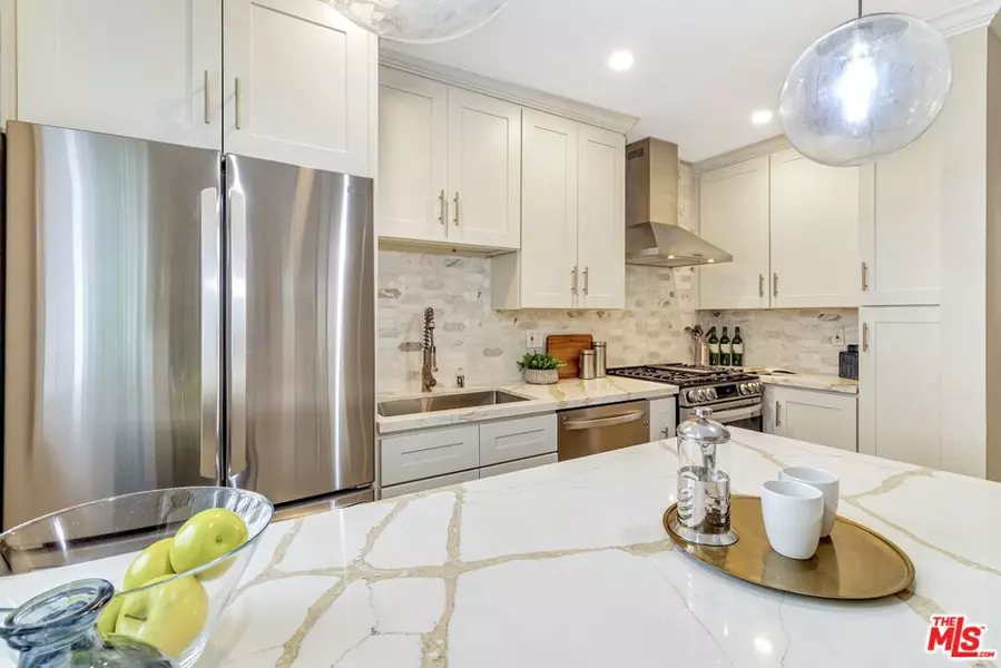 9005 Cynthia ST #215, West Hollywood, CA 90069