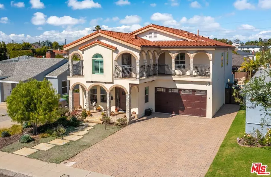 6411 W 85th ST, Los Angeles, CA 90045