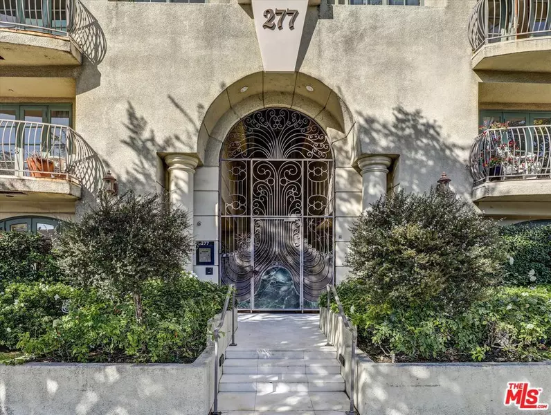 277 S Spalding DR #102, Beverly Hills, CA 90212