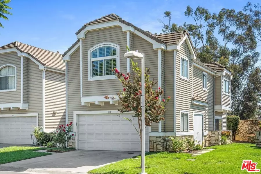439 Orange Grove PL, Pasadena, CA 91103