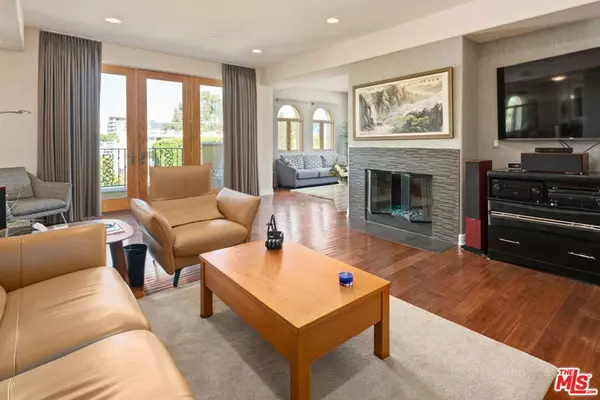 Los Angeles, CA 90025,12026 Rhode Island AVE #PH1