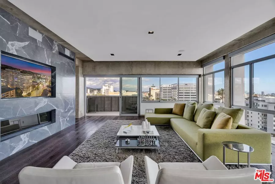 7135 Hollywood BLVD #802, Los Angeles, CA 90046