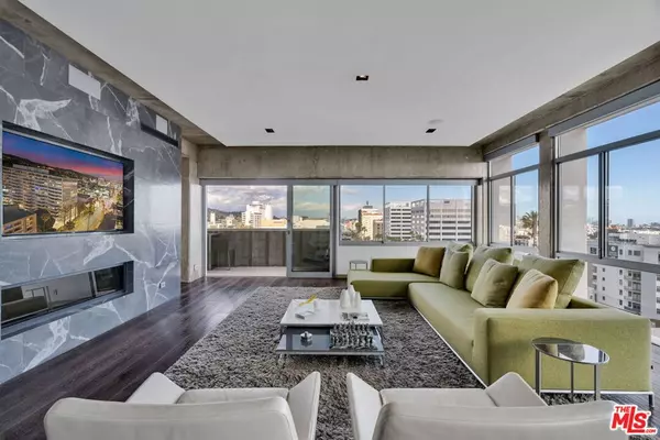 7135 Hollywood BLVD #802, Los Angeles, CA 90046