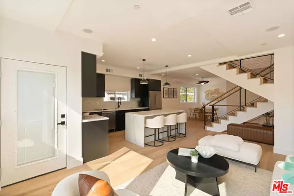 Los Angeles, CA 90042,6048 Burwood AVE