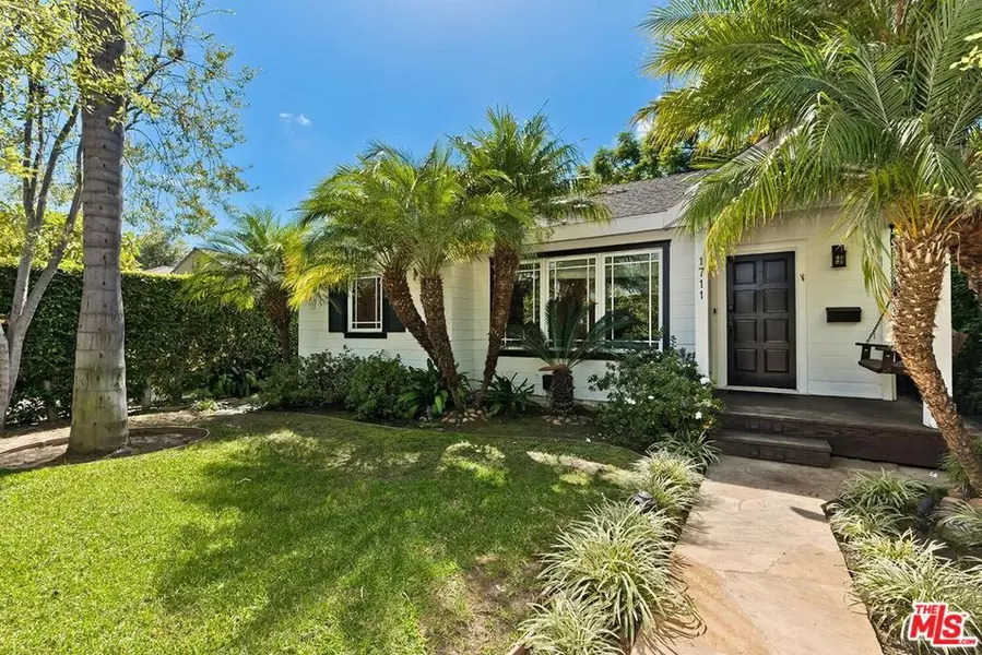 1711 Amherst AVE, Los Angeles, CA 90025