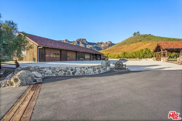 Malibu, CA 90265,12486 Yerba Buena RD