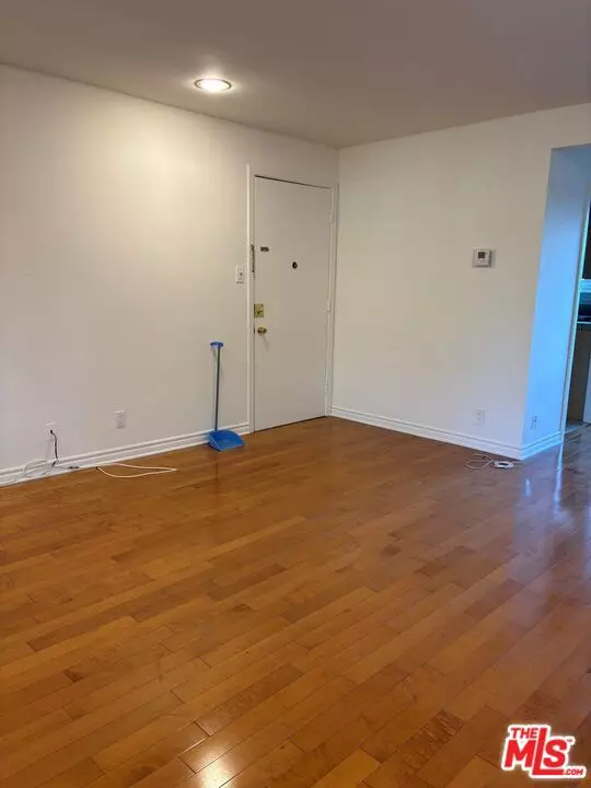 West Hollywood, CA 90046,1217 N Crescent Heights BLVD #D