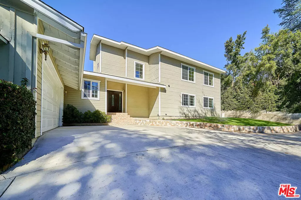 La Crescenta, CA 91214,4736 Rosemont AVE