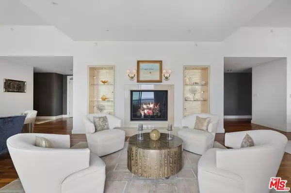 1 W Century DR #10A, Los Angeles, CA 90067