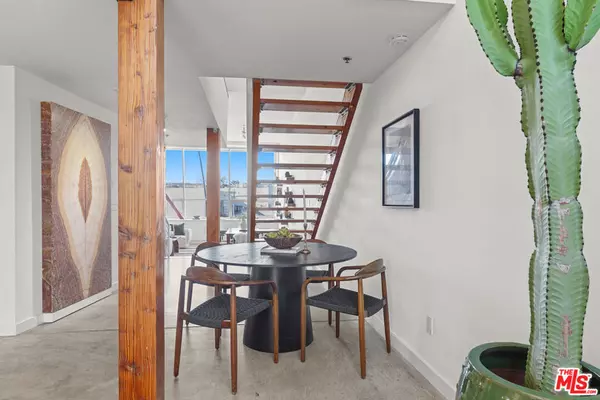 Venice, CA 90291,615 Hampton DR #A309