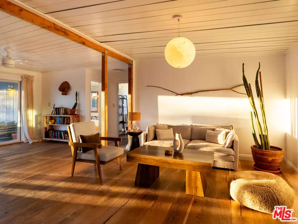 Joshua Tree, CA 92252,2724 Stonehill AVE