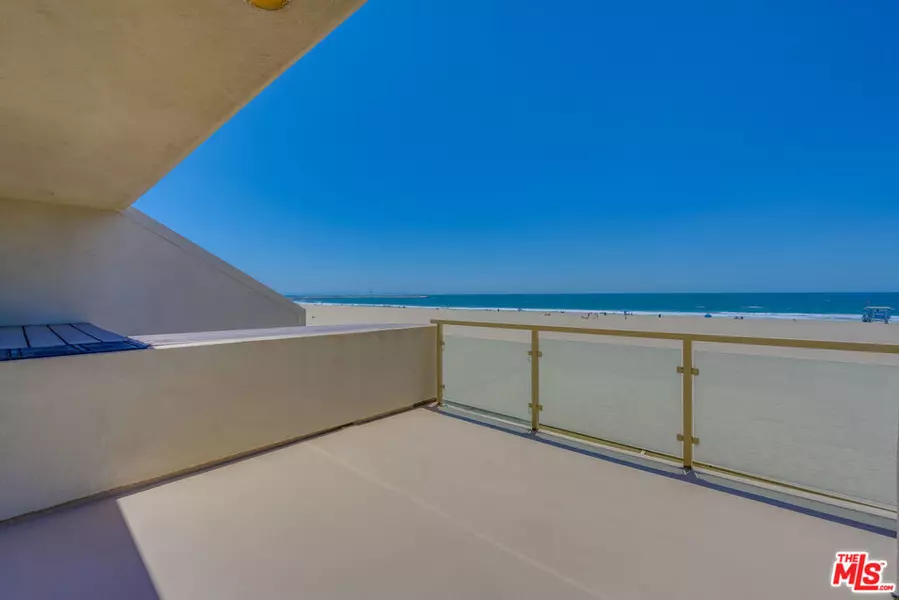 2 Ketch ST #204, Marina Del Rey, CA 90292