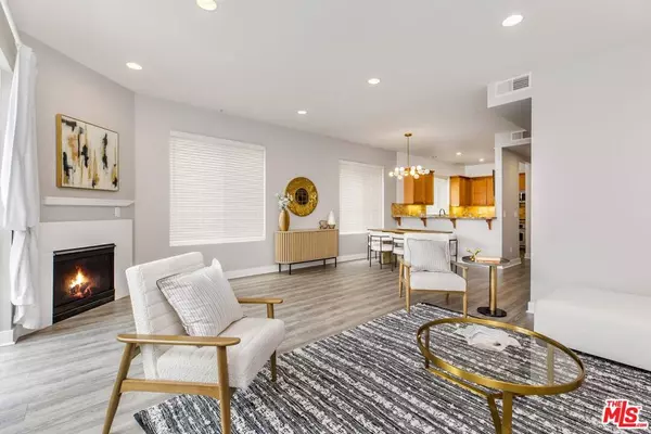 Studio City, CA 91604,11851 Laurelwood DR #102