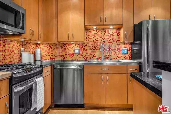 Santa Monica, CA 90404,1541 Princeton ST #1