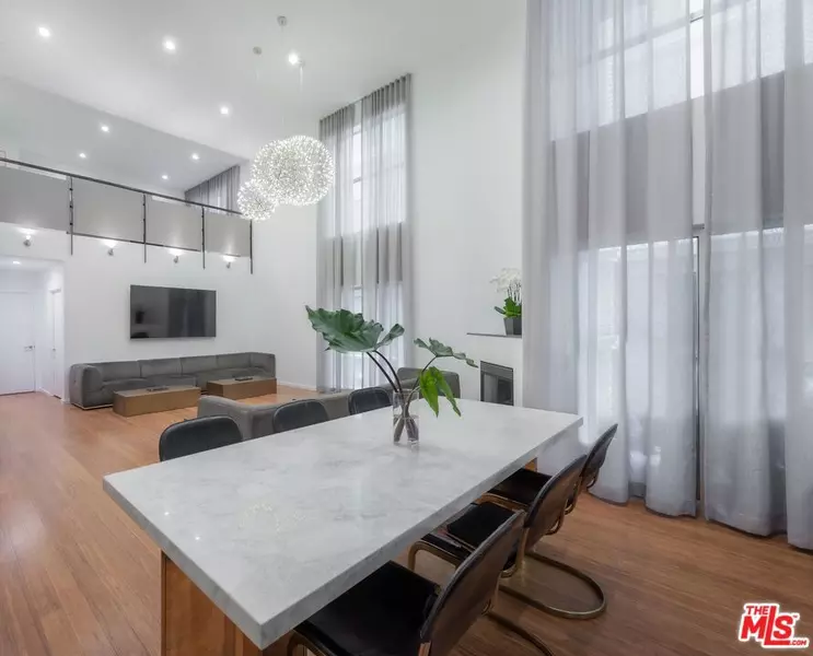 7062 Hawthorn AVE #N1, Los Angeles, CA 90028