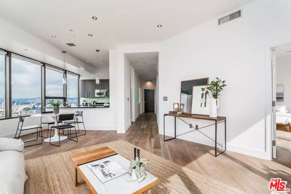 Los Angeles, CA 90017,1100 Wilshire BLVD #1911