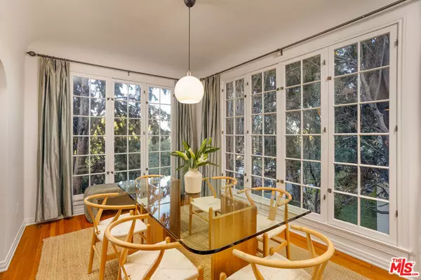 Los Angeles, CA 90042,263 Lamont DR