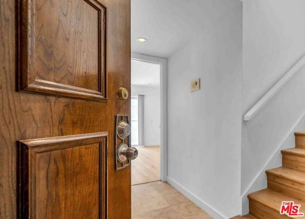 Playa Del Rey, CA 90293,15 63rd AVE #3