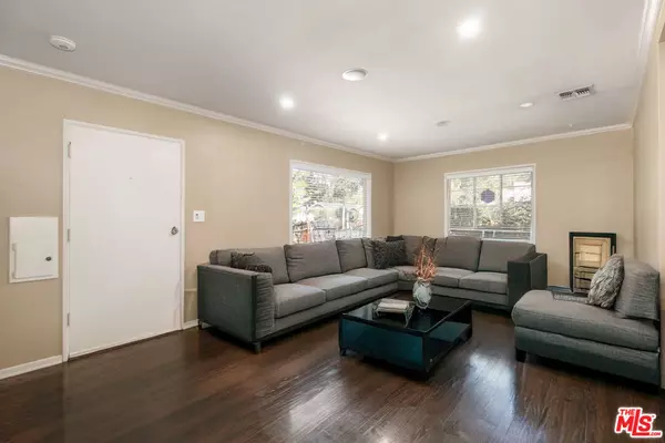 Pasadena, CA 91104,1862 N Madison AVE