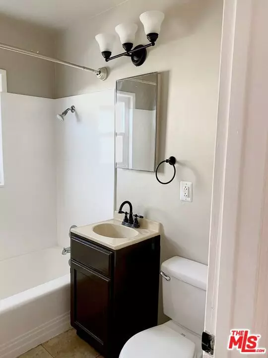 Ventura, CA 93001,1875 E Ocean AVE