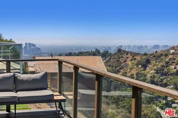 Beverly Hills, CA 90210,2235 Gloaming WAY