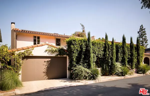 Los Angeles, CA 90039,2252 Kenilworth AVE