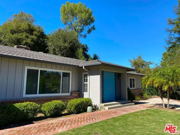 Pasadena, CA 91105,1290 Club House DR