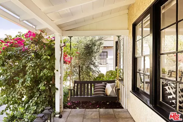 Sherman Oaks, CA 91423,13128 Hartsook ST