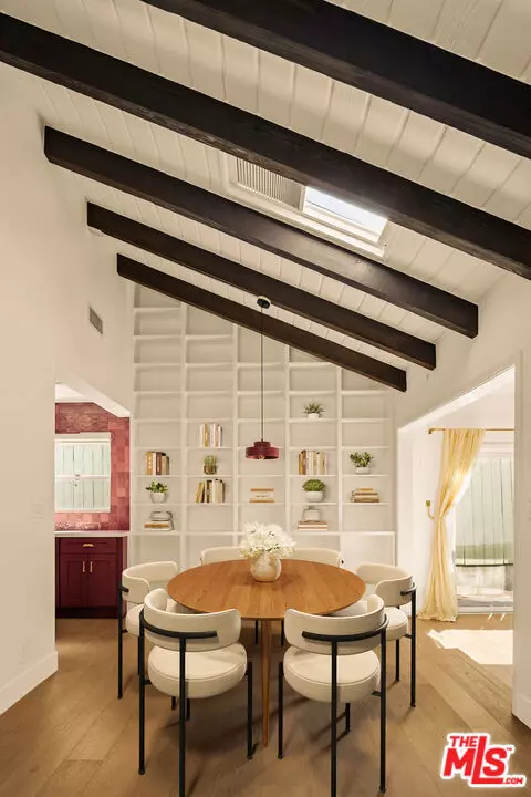 Woodland Hills, CA 91364,4841 Don Pio DR