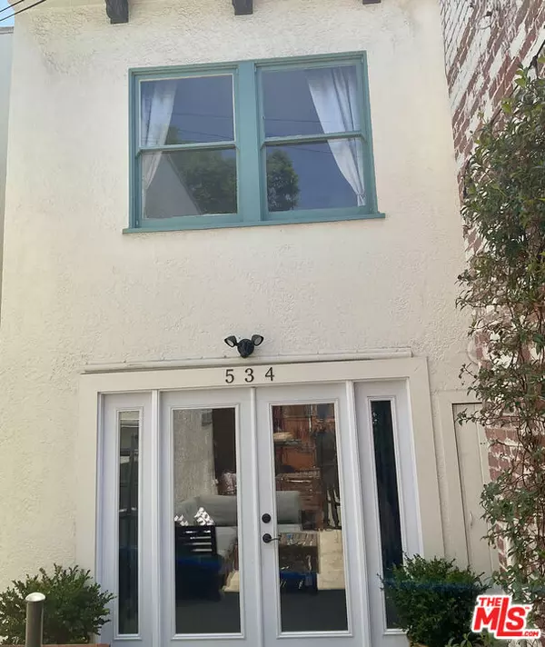 534 W 10th ST, Long Beach, CA 90813
